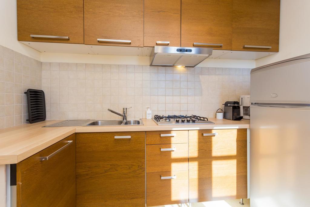 パッシニャーノ・スル・トラジメーノ Antico Casale Tiraventoアパートホテル 部屋 写真